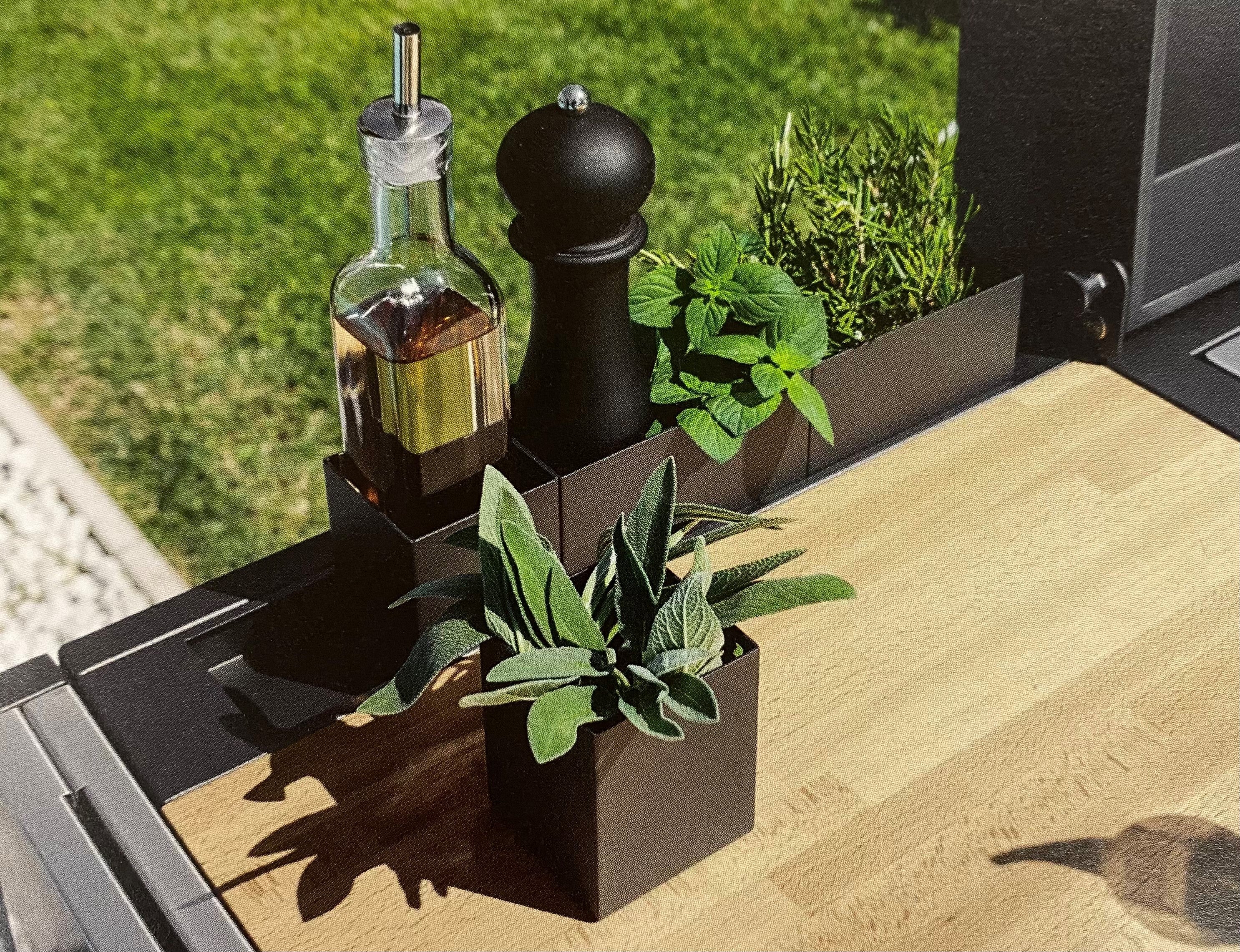 Airforce E-Cook BBQ Spice Holder 3 Trays Accessory for all E-Cook BBQ's - Devine Distribution Ltd