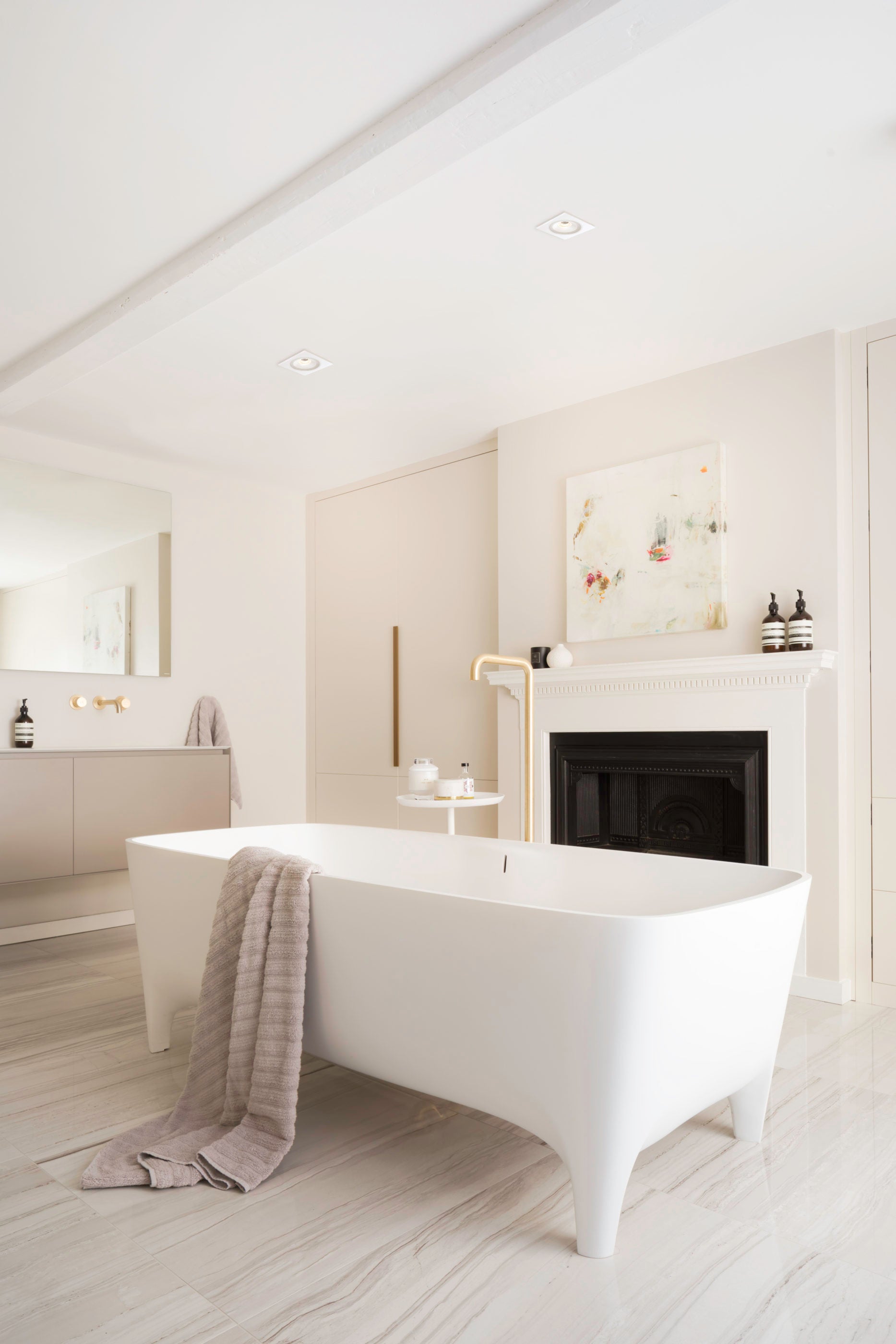 ZUMA Lumisonic Supernova S Bezel Where light and Sound Become One - Devine Distribution Ltd