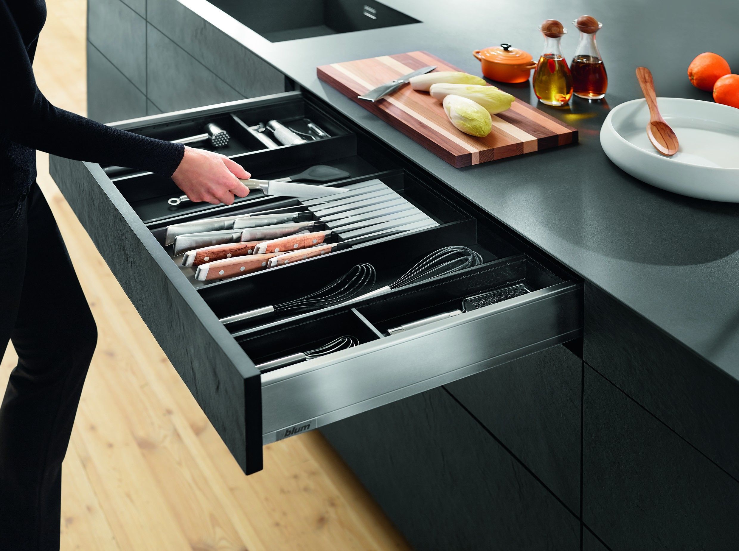 Blum AMBIA-LINE Knife Holder ZC7M0200