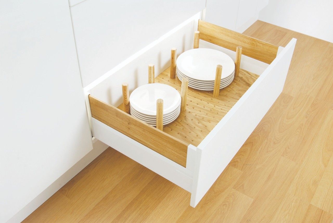 WOOD-LINE Plate Stack - Oak 532-5007 - Devine Distribution Ltd
