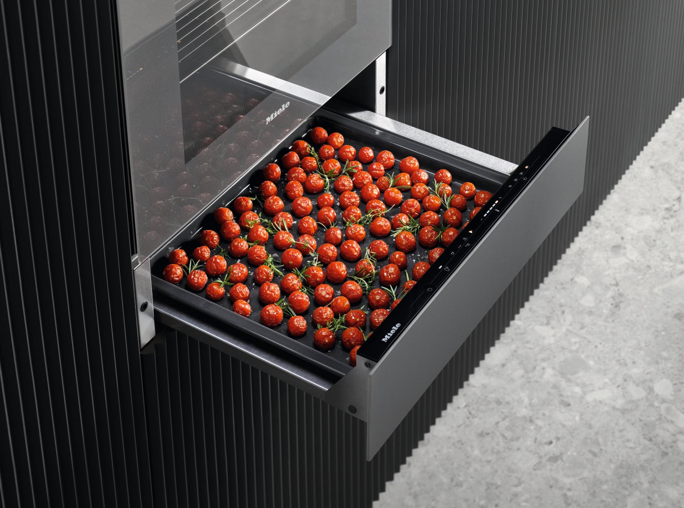 Clearance-Miele 14 cm high gourmet warming drawer without handle ESW7010 Obsidian black