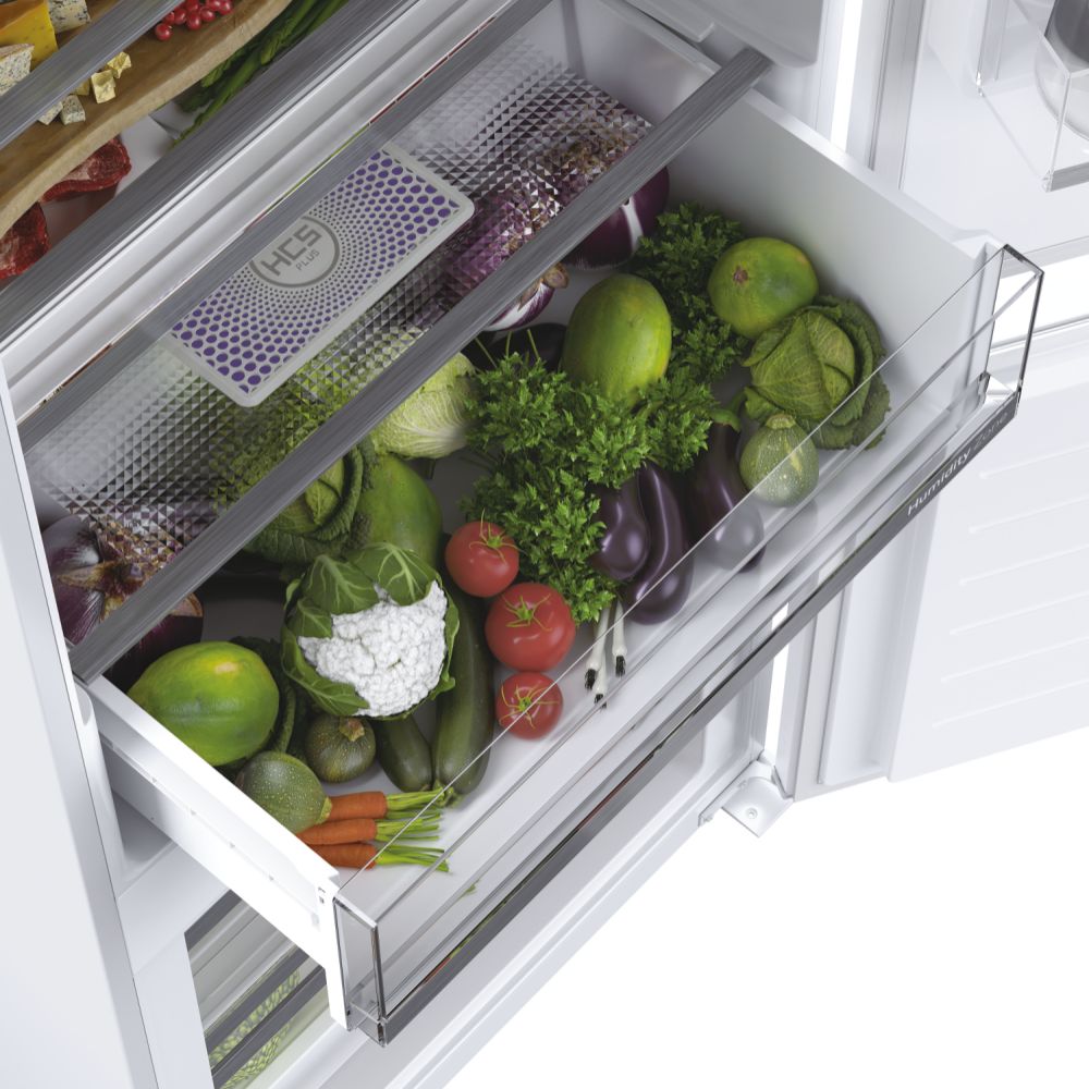 Haier HBW5719EK 193cm 70:30 70cm Wide No Frost Built-In Fridge Freezer-White