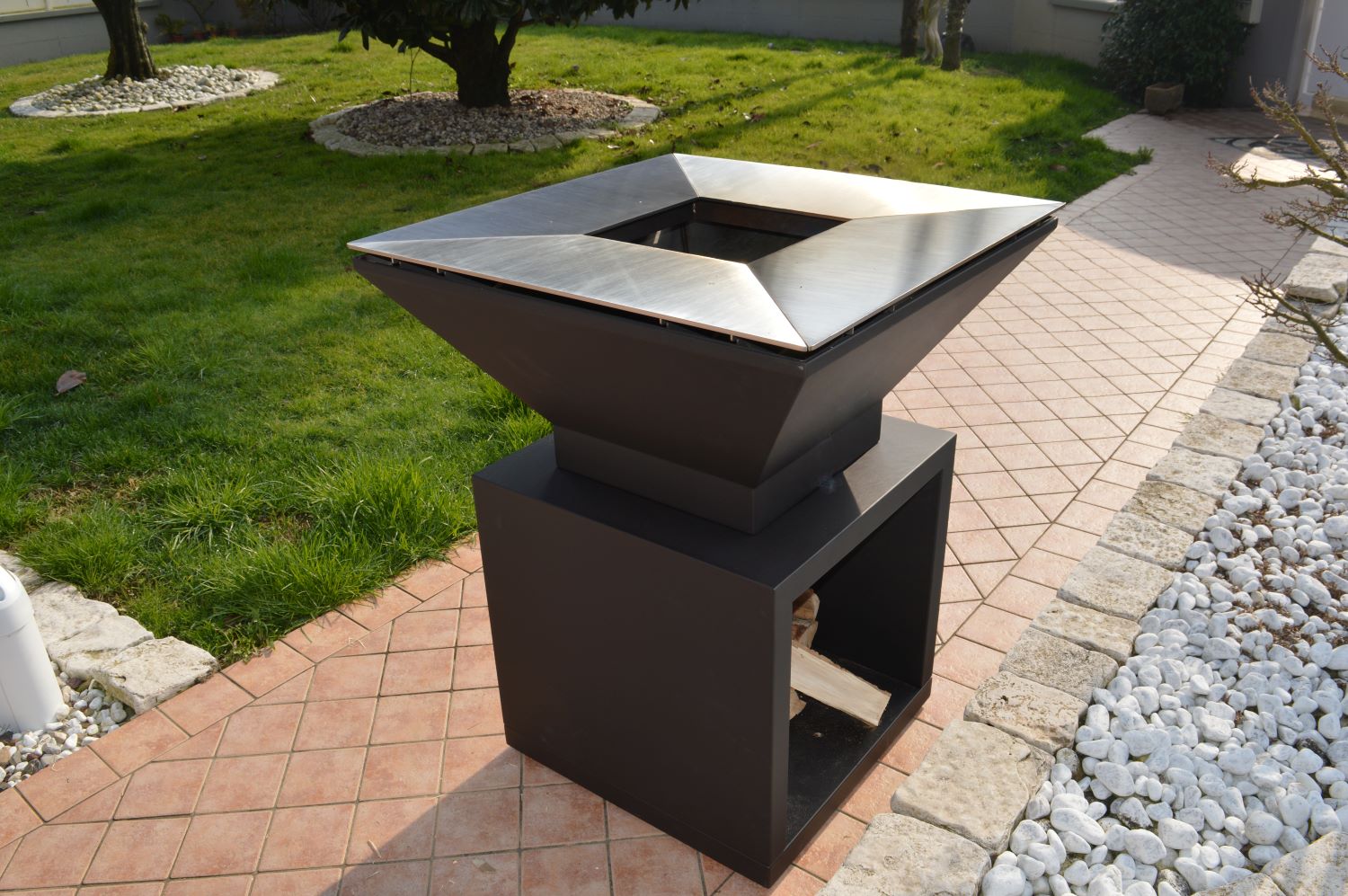 Oveneat OFP-WV-00000G Charcoal Grey BBQ Tower with wood storage includes Cover,cooking grill & grilled plate