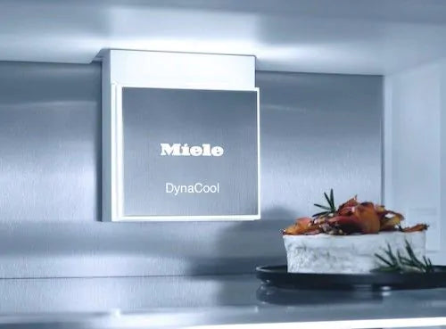 Clearance- Miele KFN 7785 D 70/30 Built-In Fridge Freezer