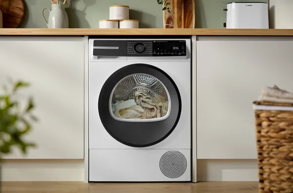 Bosch WQH246D9GB Series 6 Heat pump tumble dryer 9 kg White