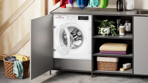 Bosch WIW28302GB Series 6 Built-in washing machine 8 kg White front loading