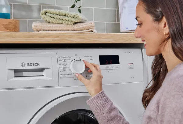 Bosch WGE03408GB Series 2 Washing machine, front loader 8 kg max. 1400 rpm white
