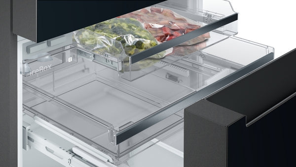 Siemens iQ700 70/30 French Fridge Freezer MultiDoor Black KF96RSBEA