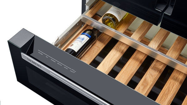 Siemens iQ700 70/30 French Fridge Freezer MultiDoor Black KF96RSBEA