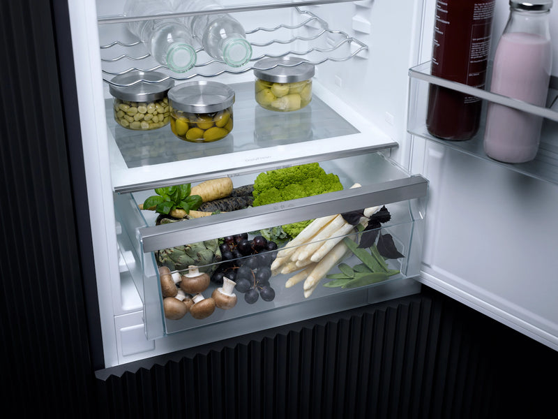 Miele KFN 7764 D Built In Fridge Freezer